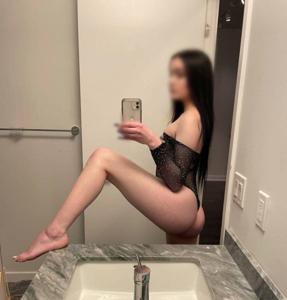 Проститутка Мия